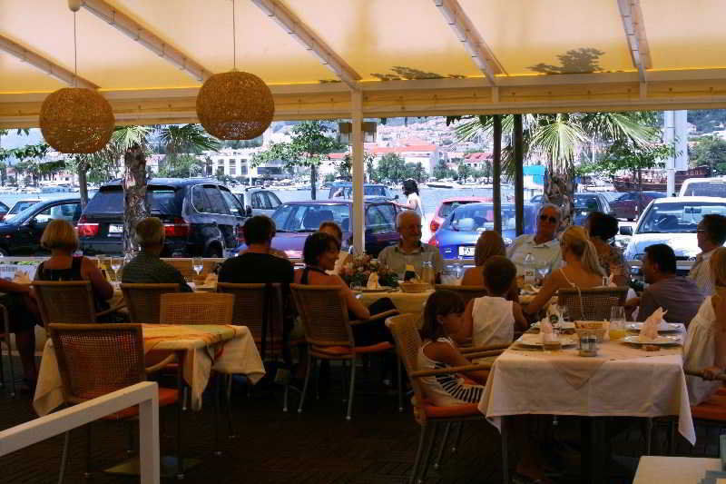 מאקרסקה Apartel Park Osejava מראה חיצוני תמונה